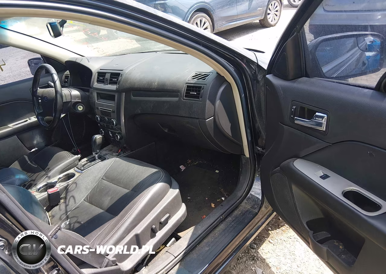 FORD FUSION VIN:3FAHP0CG6CR309389 - 5