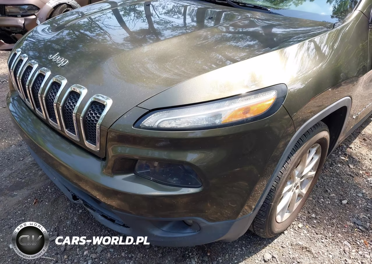 2016 Jeep Cherokee Latitude VIN:1C4PJLCB4GW125892 - 6