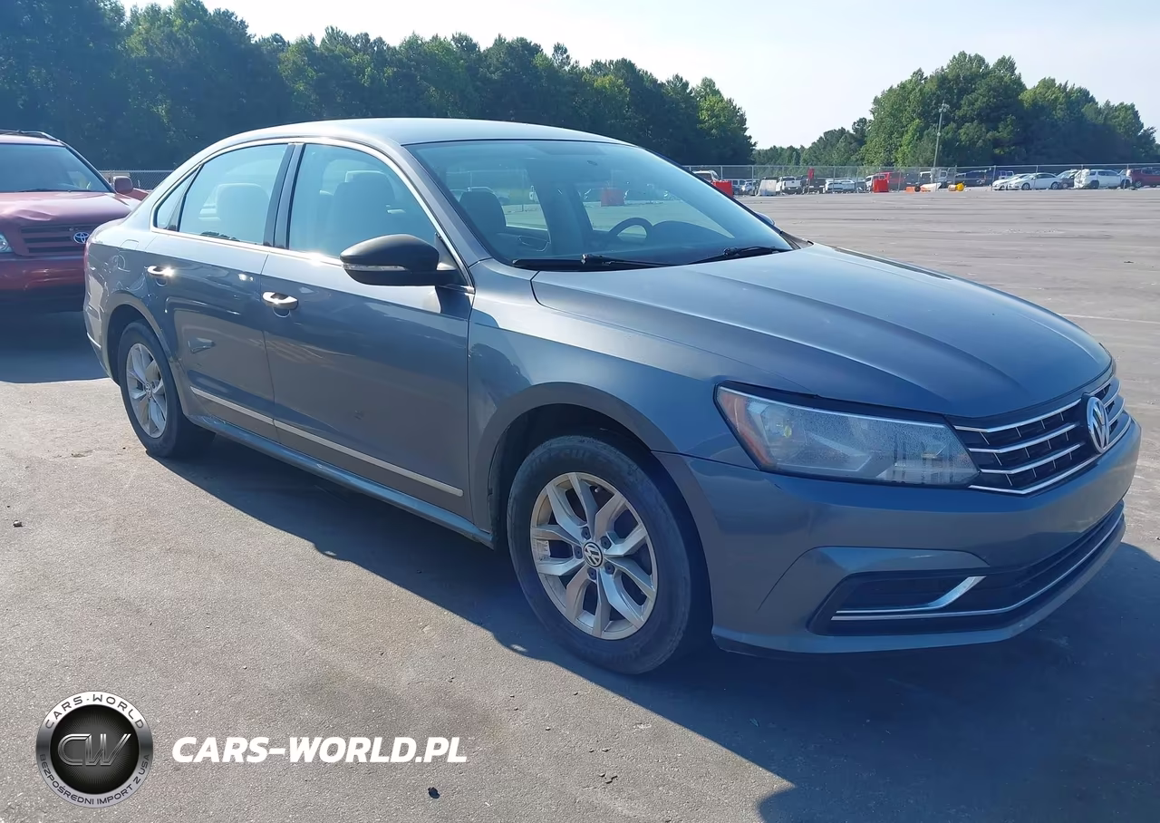 2016 Volkswagen Passat 1.8T S – zdjęcie 1 z 11