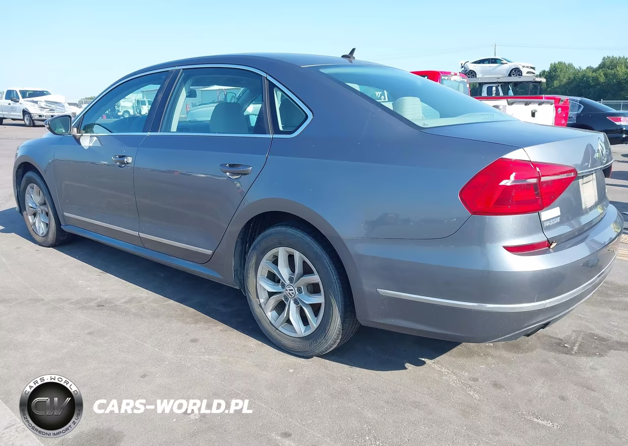 2016 Volkswagen Passat 1.8T S VIN:1VWAS7A37GC047788 - 3