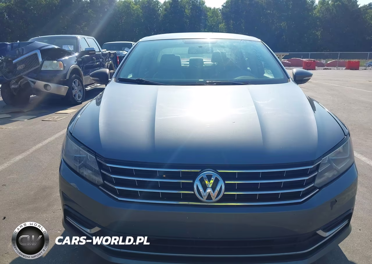 2016 Volkswagen Passat 1.8T S VIN:1VWAS7A37GC047788 - 6