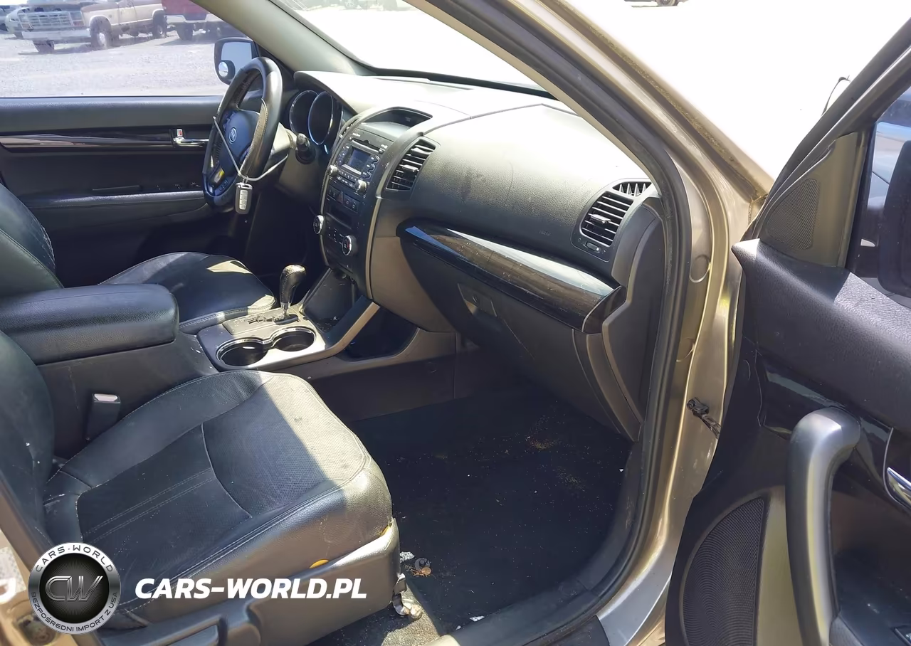 2011 Kia Sorento Ex V6 VIN:5XYKU4A29BG081775 - 5