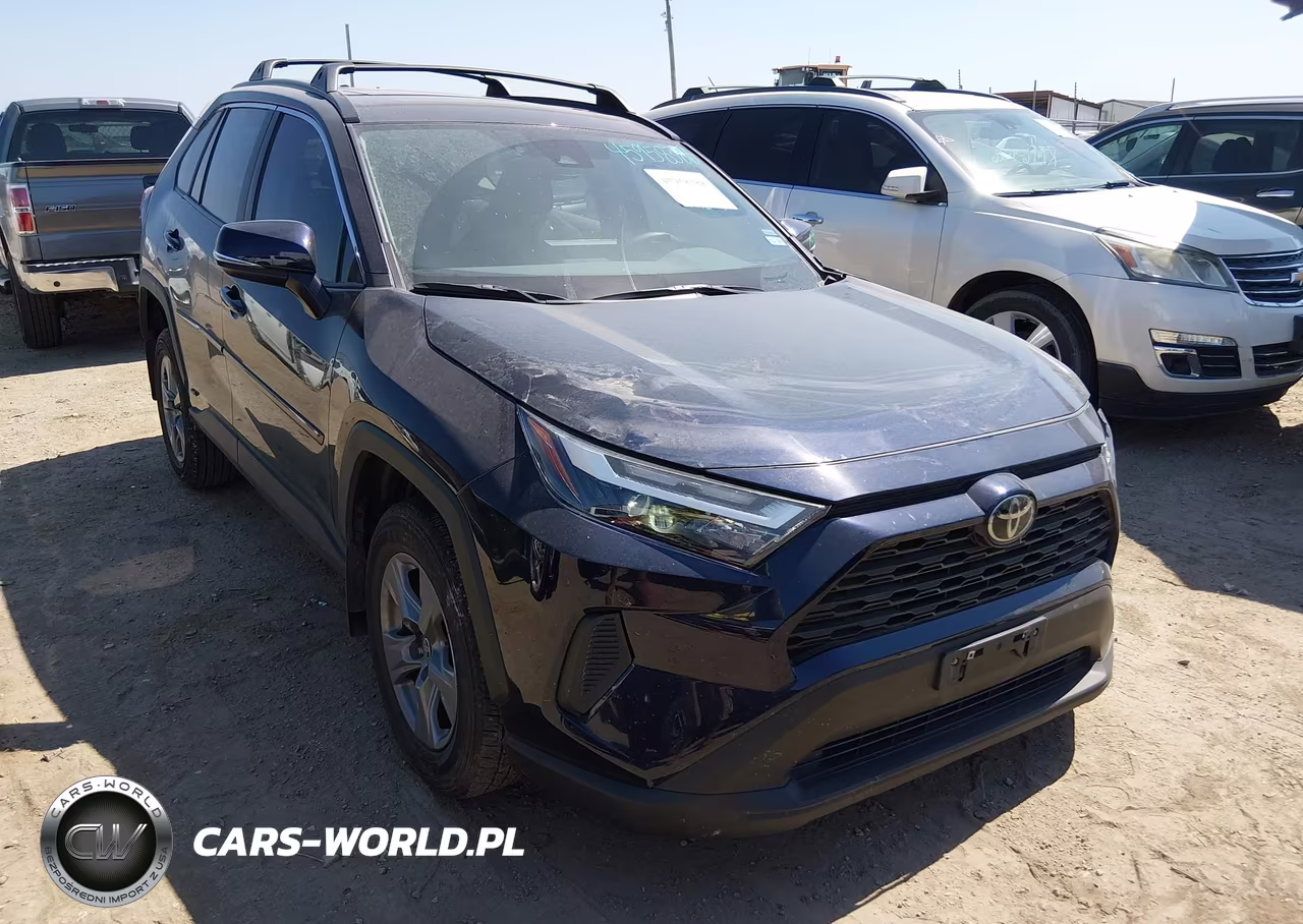 2025 Toyota Rav4 Hybrid Xle – zdjęcie 1 z 17