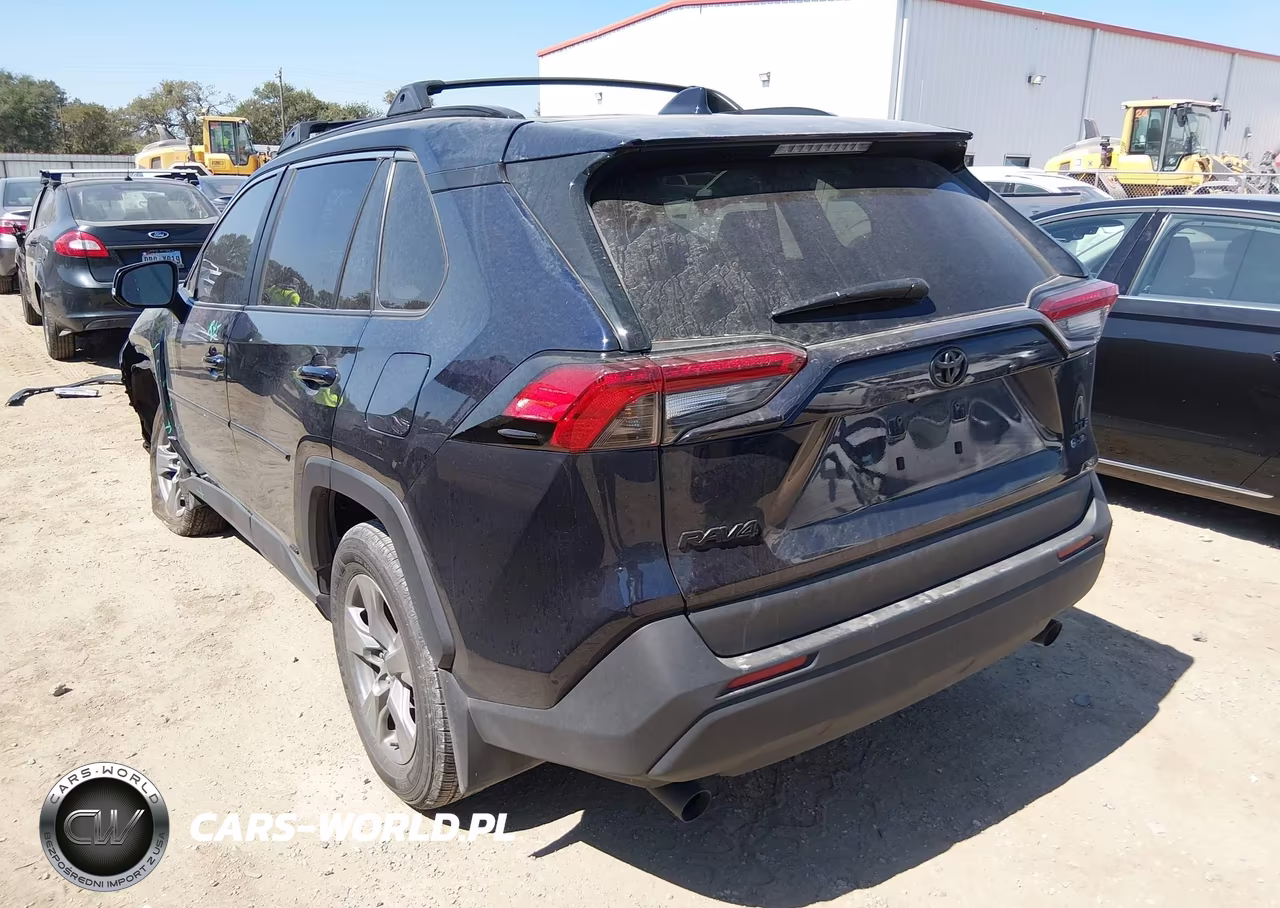 2025 Toyota Rav4 Hybrid Xle VIN:4T3RWRFV8SU205996 - 3