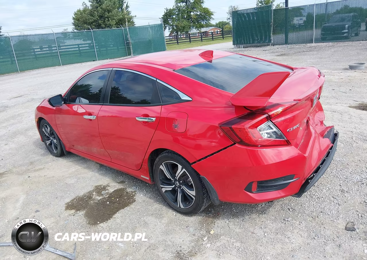 2018 Honda Civic Touring VIN:2HGFC1F91JH640715 - 3