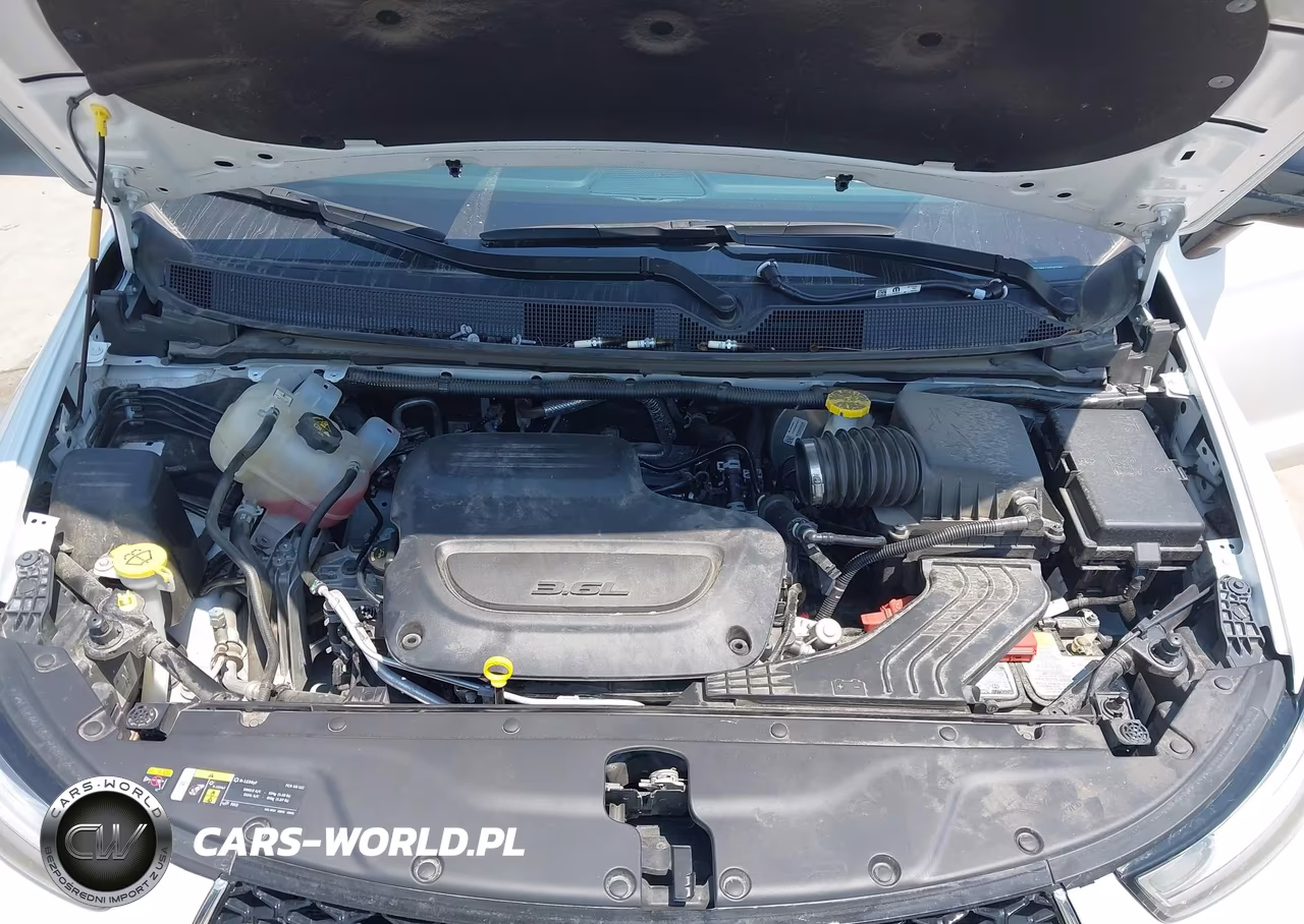 2025 Chrysler Pacifica Select VIN:2C4RC1BG1SR545390 - 10