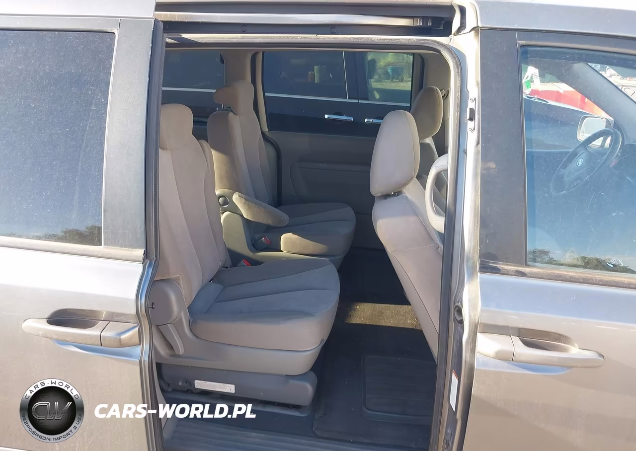 2010 Kia Sedona Lx VIN:KNDMG4C31A6337365 - 8