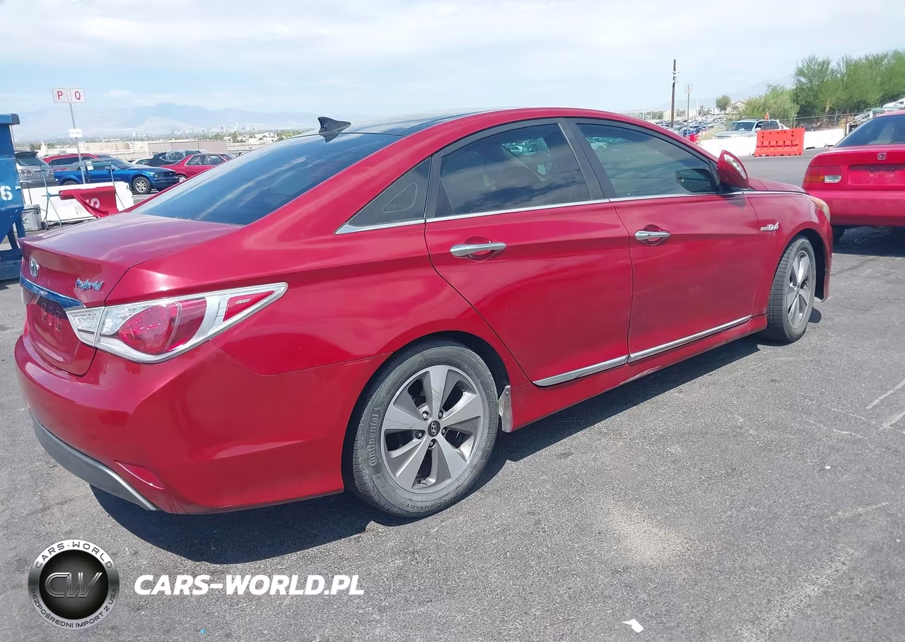 2012 Hyundai Sonata Hybrid VIN:KMHEC4A43CA025328 - 4