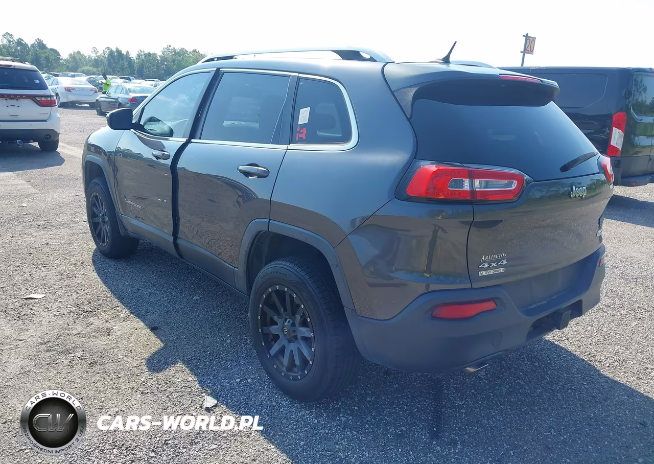 2014 Jeep Cherokee Latitude VIN:1C4PJMCB8EW186066 - 3
