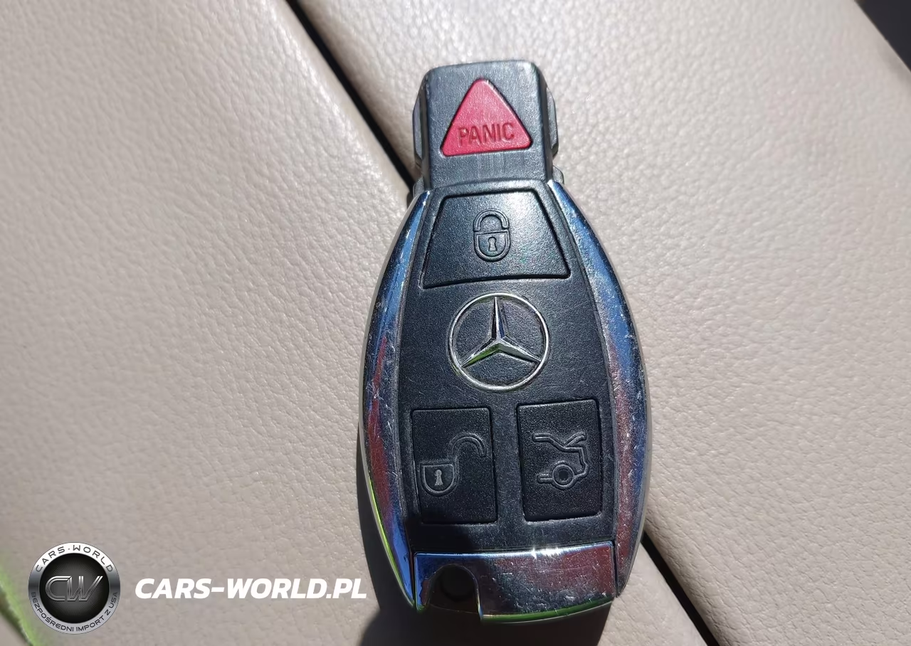 2010 Mercedes-Benz E 350 4Matic VIN:WDDHF8HB9AA255933 - 11