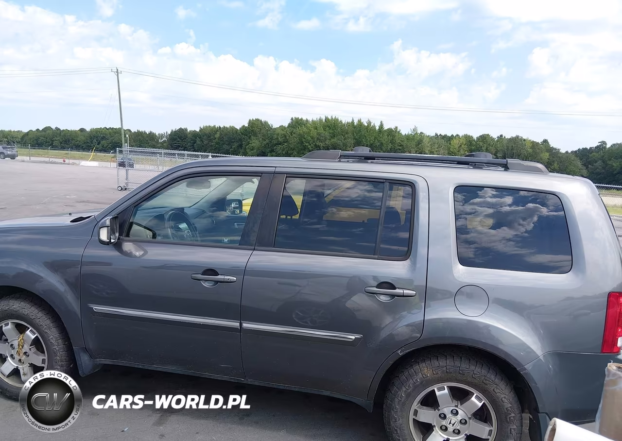 2011 Honda Pilot Touring VIN:5FNYF3H96BB042571 - 14