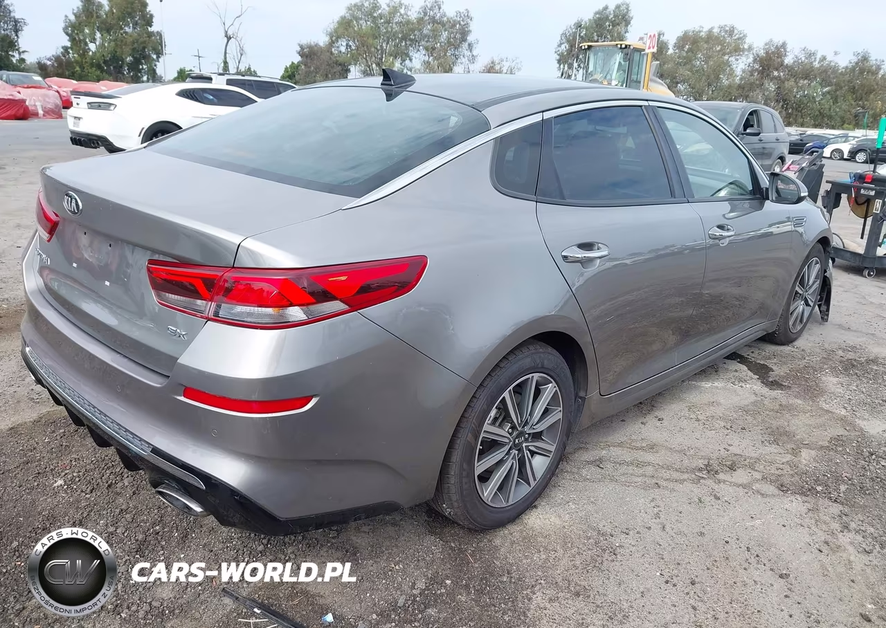 2019 Kia Optima Ex VIN:5XXGU4L10KG286951 - 4