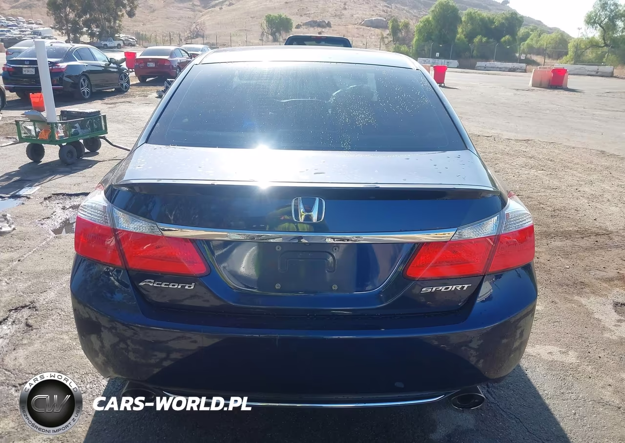 2014 Honda Accord Sport VIN:1HGCR2F58EA131679 - 17
