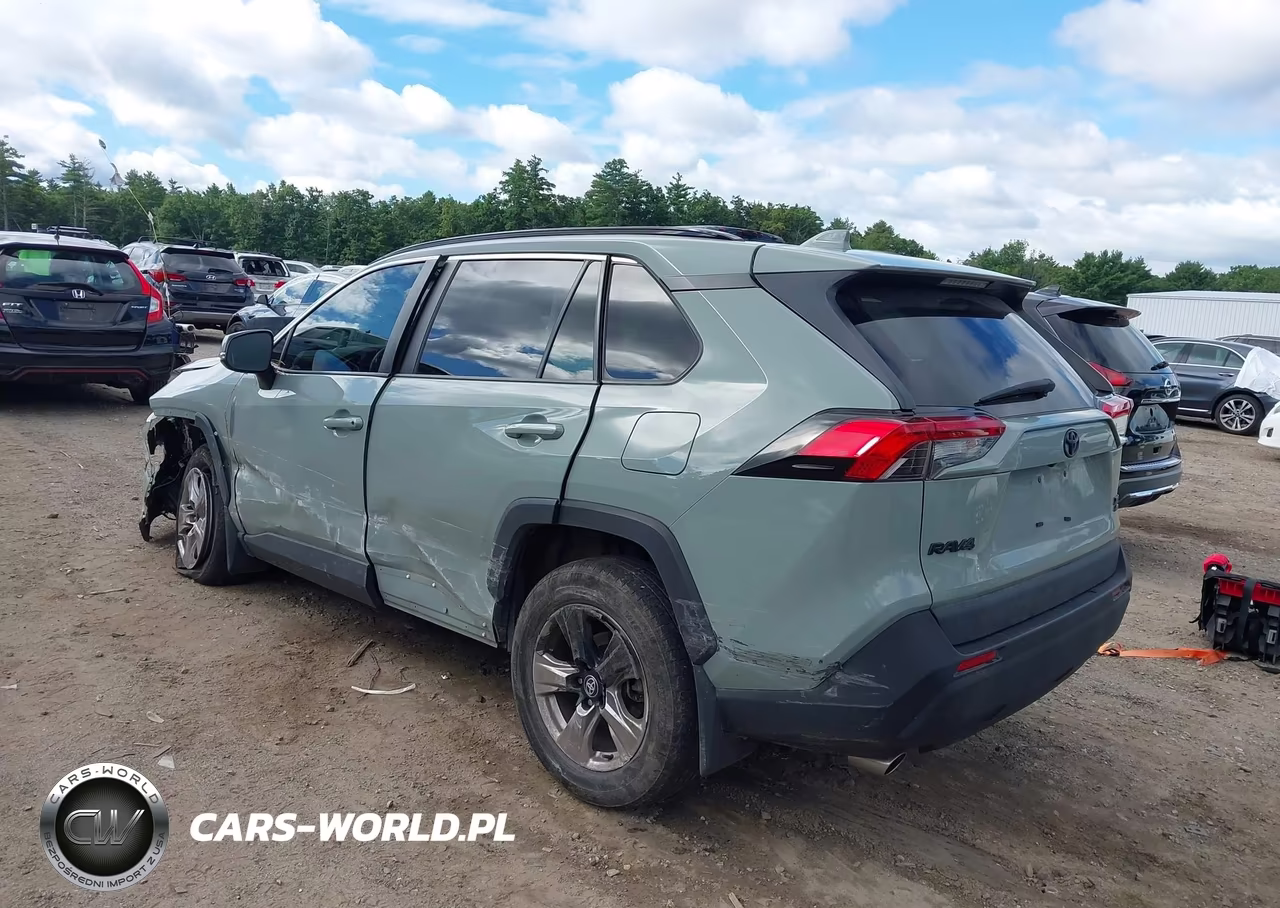 2023 Toyota Rav4 Xle VIN:2T3P1RFV6PW333490 - 3