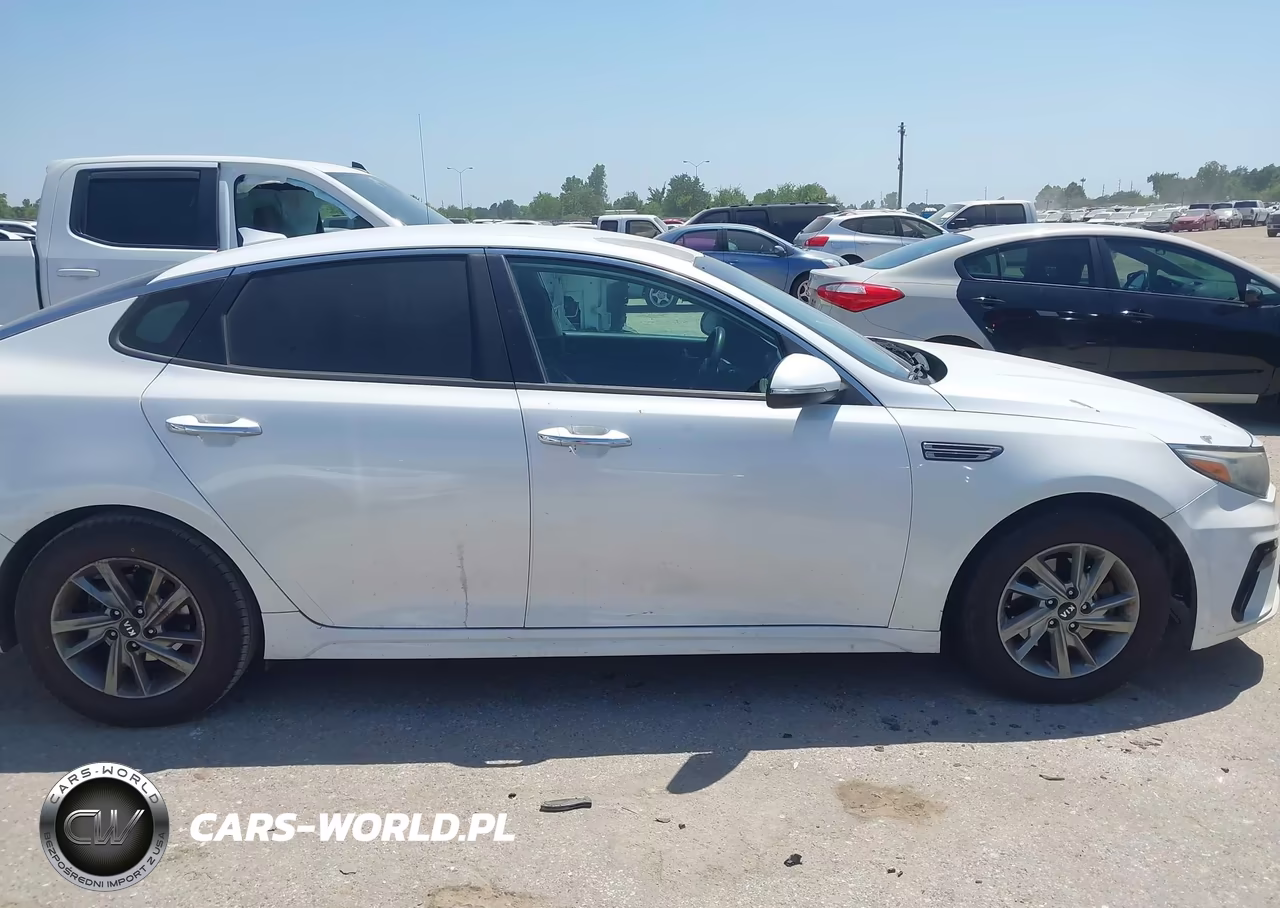 2019 Kia Optima Lx VIN:5XXGT4L37KG302292 - 13