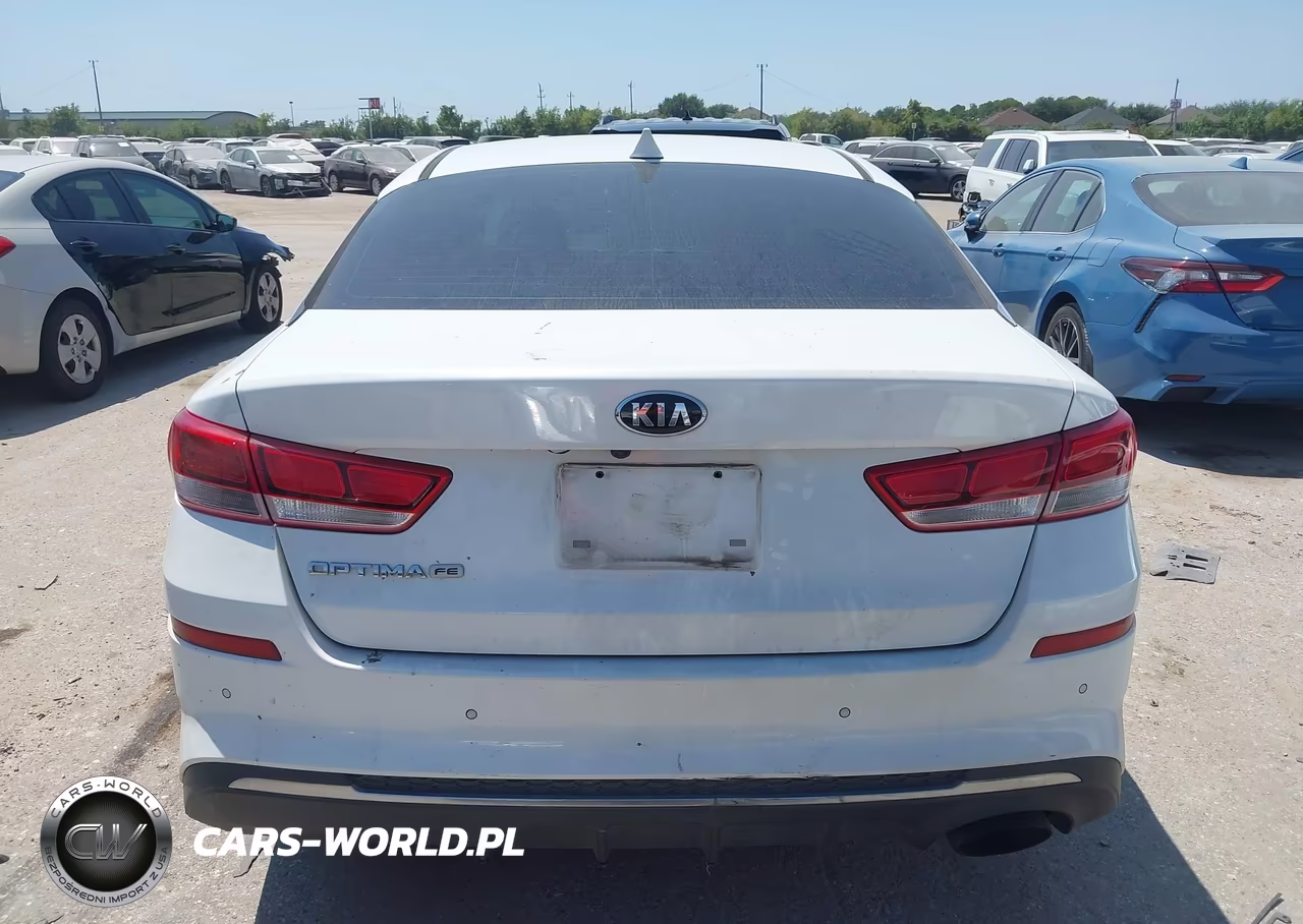 2019 Kia Optima Lx VIN:5XXGT4L37KG302292 - 16