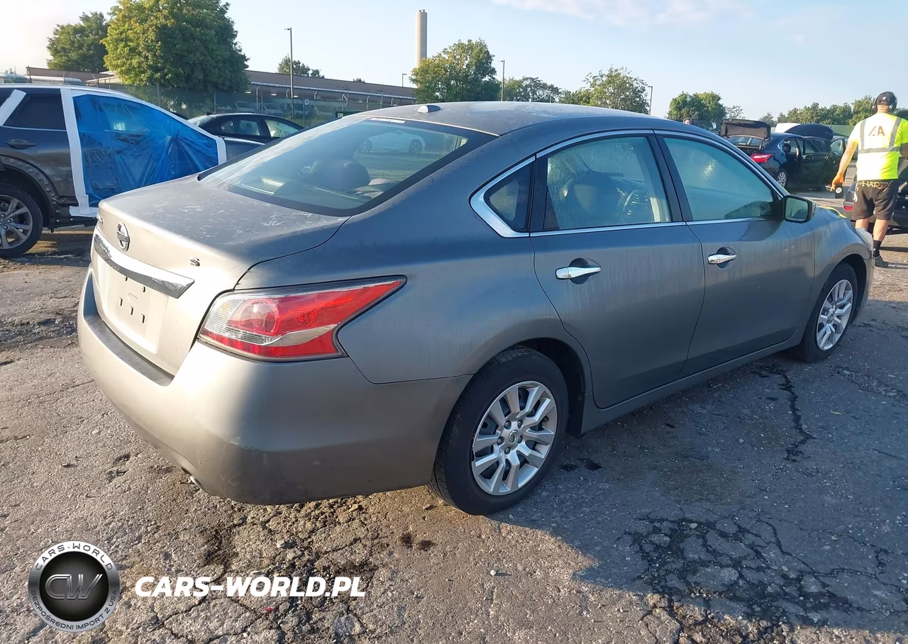 2015 Nissan Altima 2.5-2.5 S-2.5 Sl-2.5 Sv VIN:1N4AL3AP3FN866348 - 4