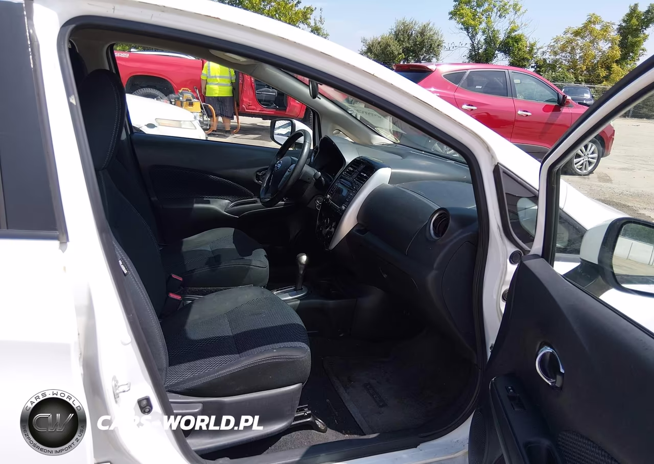 2016 Nissan Versa Note S (Sr)-S Plus-Sl-Sr-Sv VIN:3N1CE2CP9GL352089 - 5