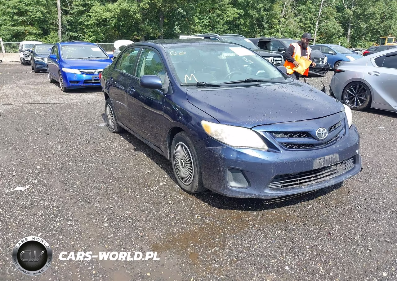 2011 Toyota Corolla Le – zdjęcie 1 z 17