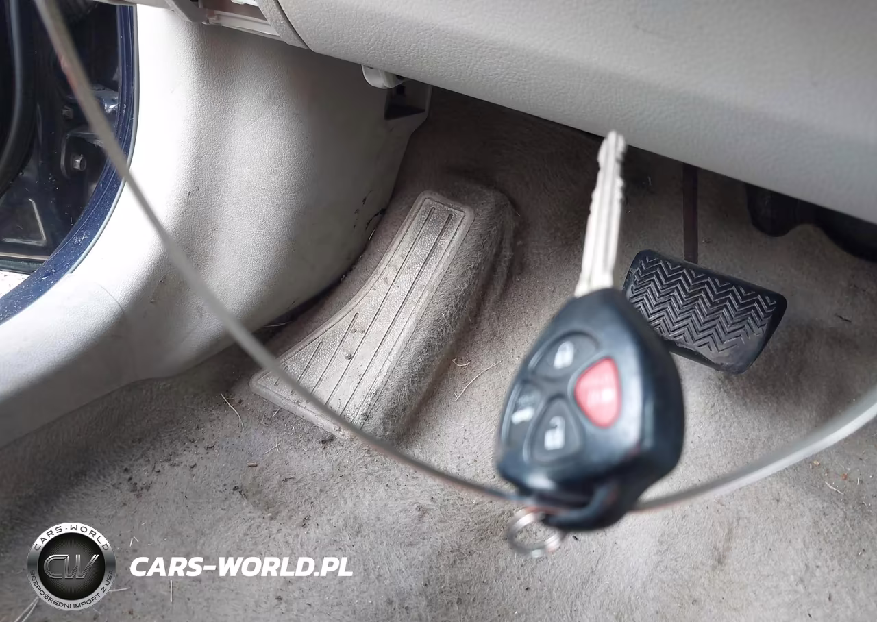 2011 Toyota Corolla Le VIN:2T1BU4EE8BC542206 - 11