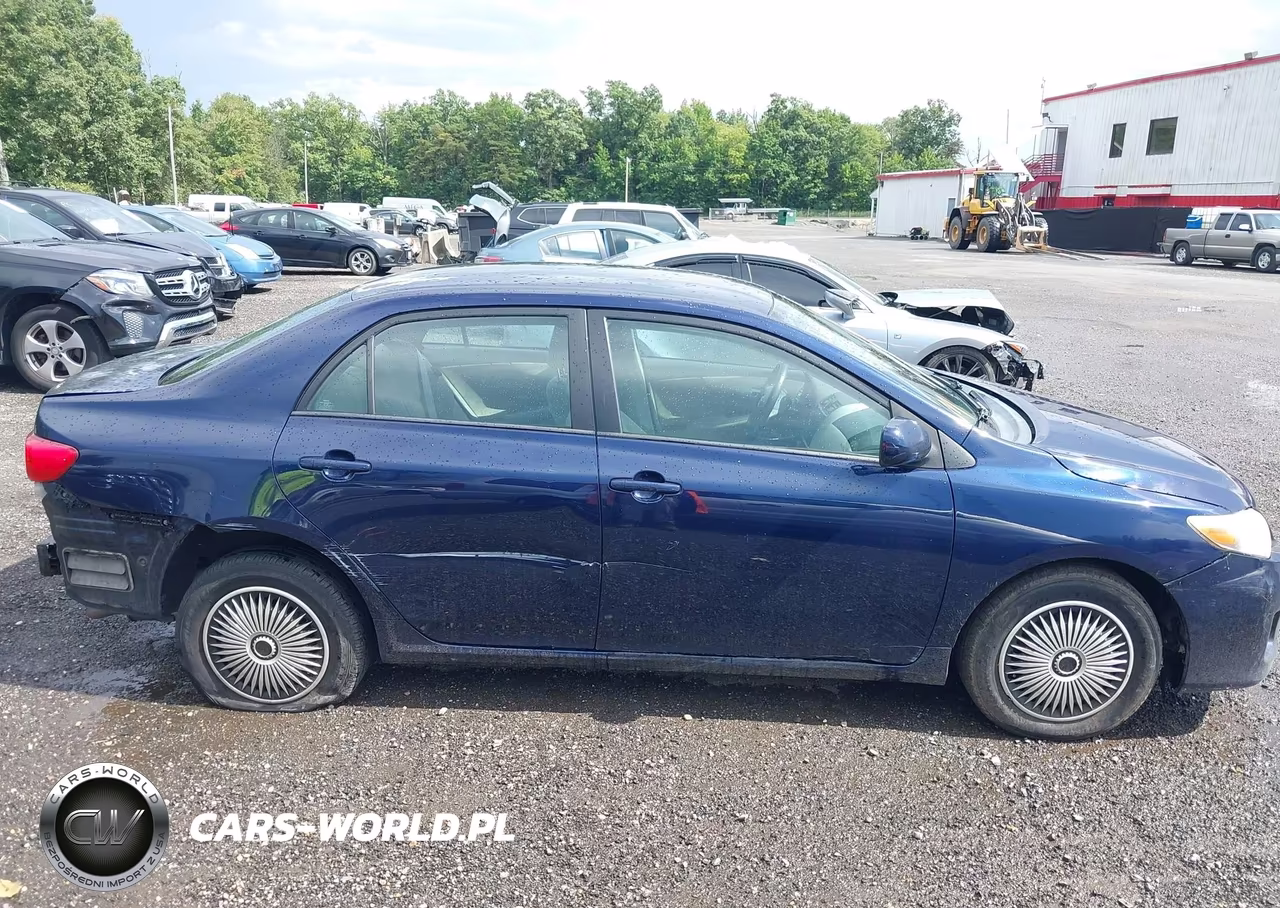 2011 Toyota Corolla Le VIN:2T1BU4EE8BC542206 - 14