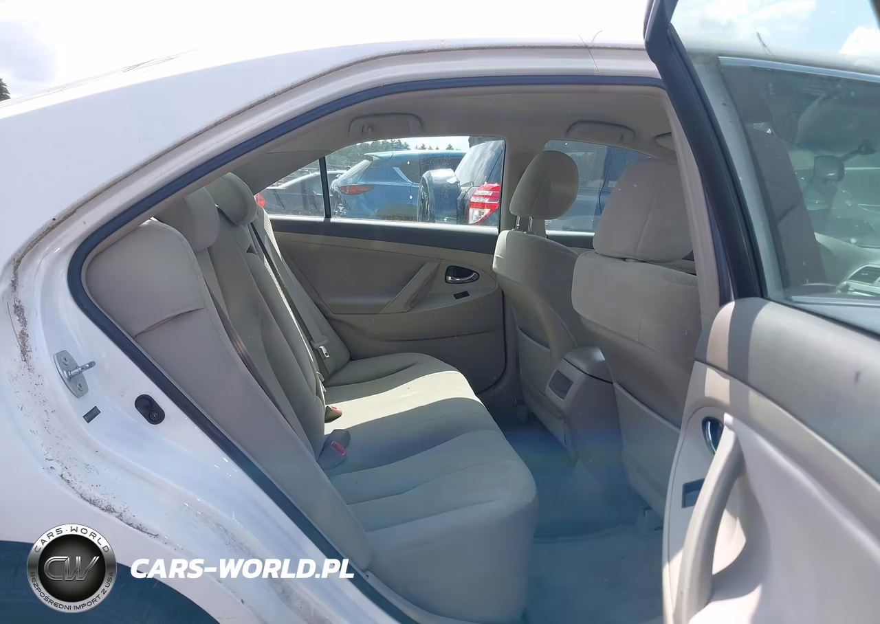 2009 Toyota Camry Le VIN:4T4BE46K39R059111 - 8