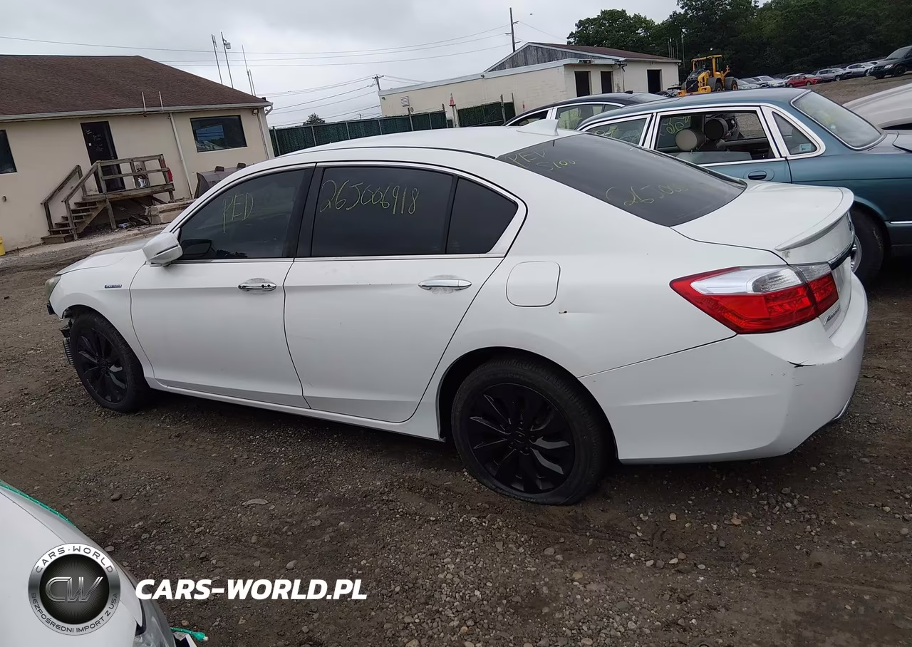 2014 Honda Accord Hybrid VIN:1HGCR6F32EA002715 - 13
