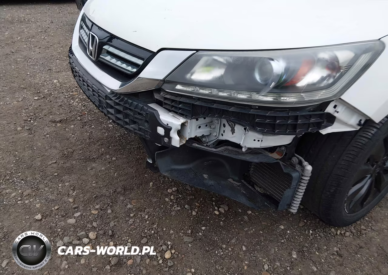2014 Honda Accord Hybrid VIN:1HGCR6F32EA002715 - 6