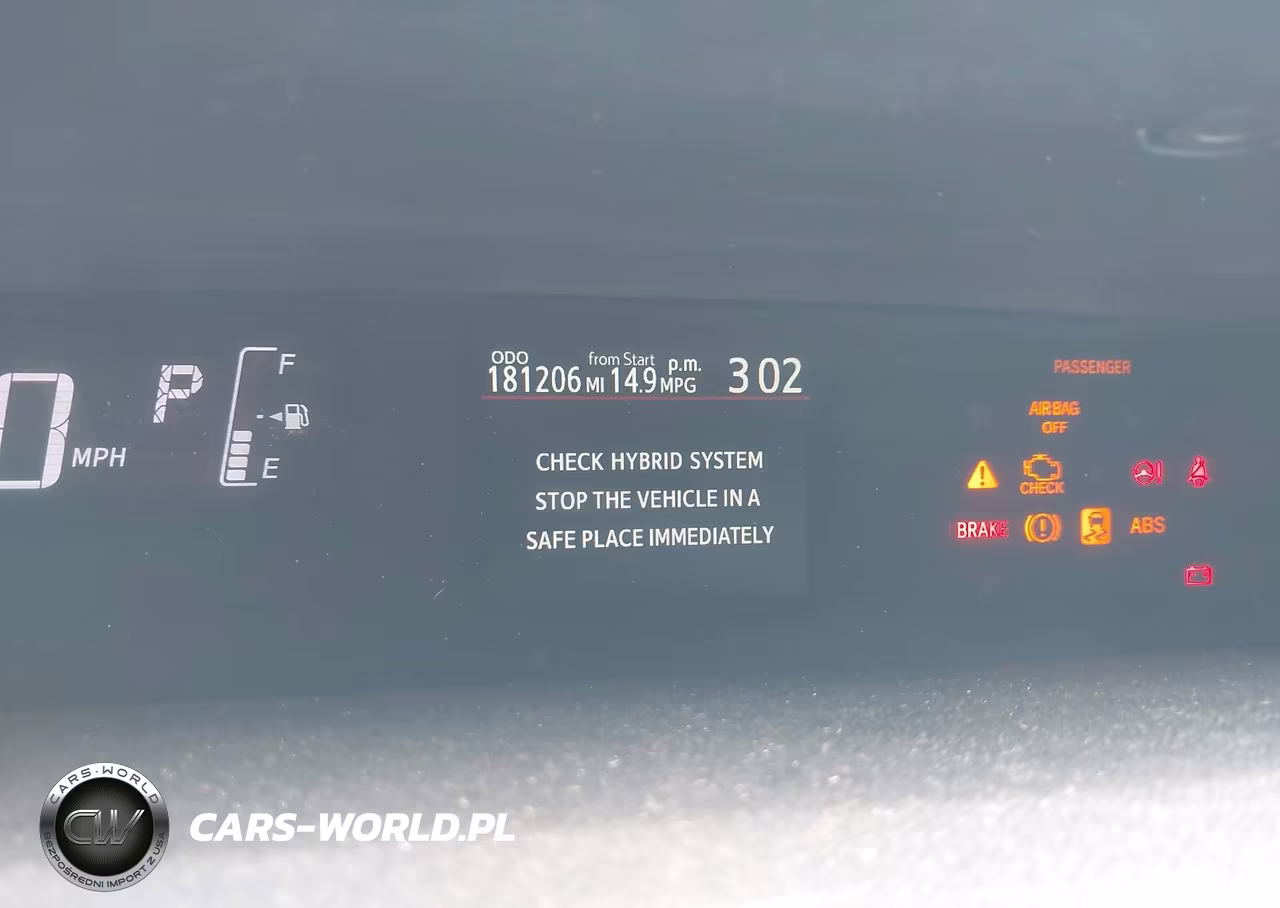 2015 Toyota Prius C Two VIN:JTDKDTB31F1579380 - 7