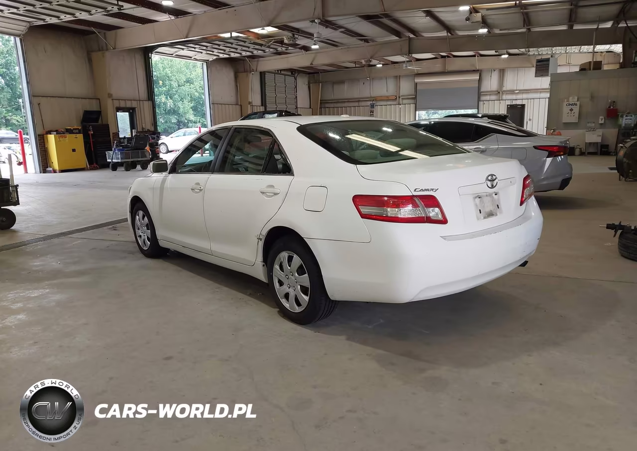 2011 Toyota Camry VIN:4T1BF3EK0BU639439 - 3