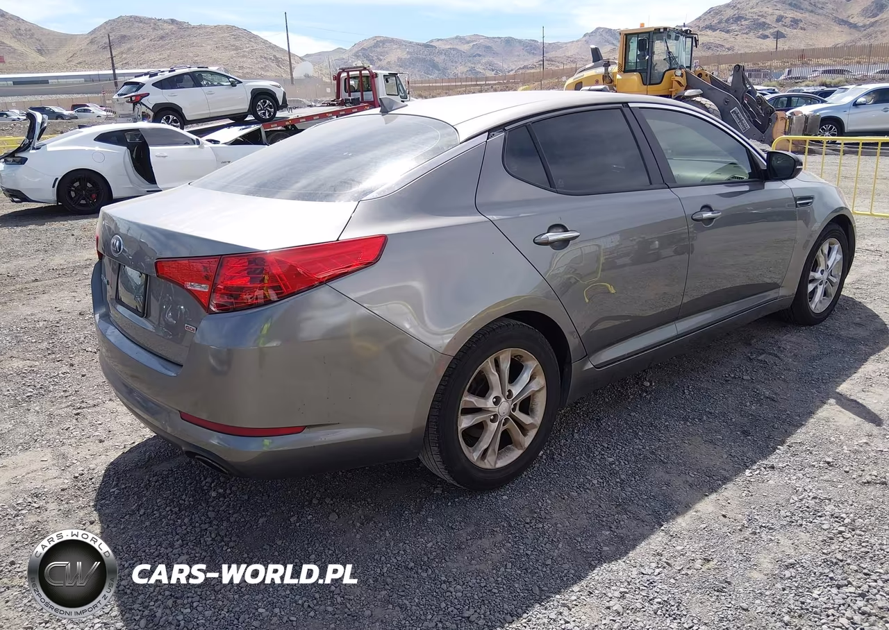 2013 Kia Optima Lx VIN:5XXGM4A72DG202235 - 4
