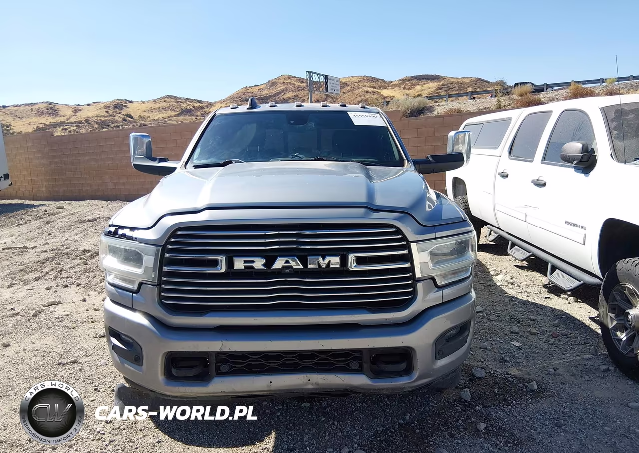 2021 Ram 3500 Laramie 4X4 8' Box VIN:3C63RRJLXMG567342 - 14