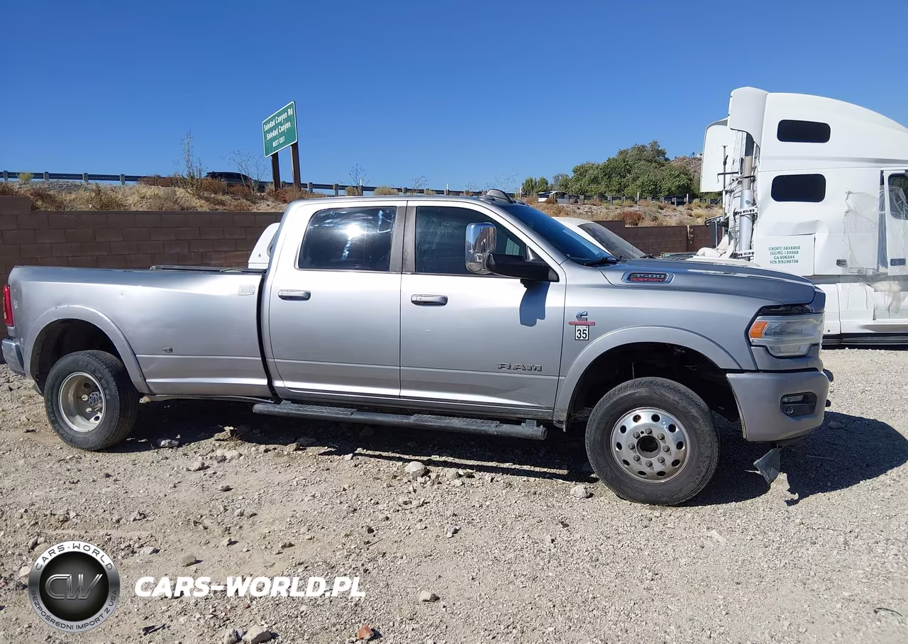 2021 Ram 3500 Laramie 4X4 8' Box VIN:3C63RRJLXMG567342 - 15