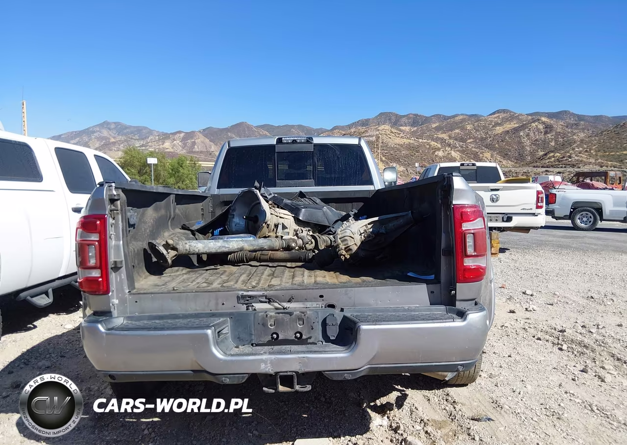 2021 Ram 3500 Laramie 4X4 8' Box VIN:3C63RRJLXMG567342 - 18