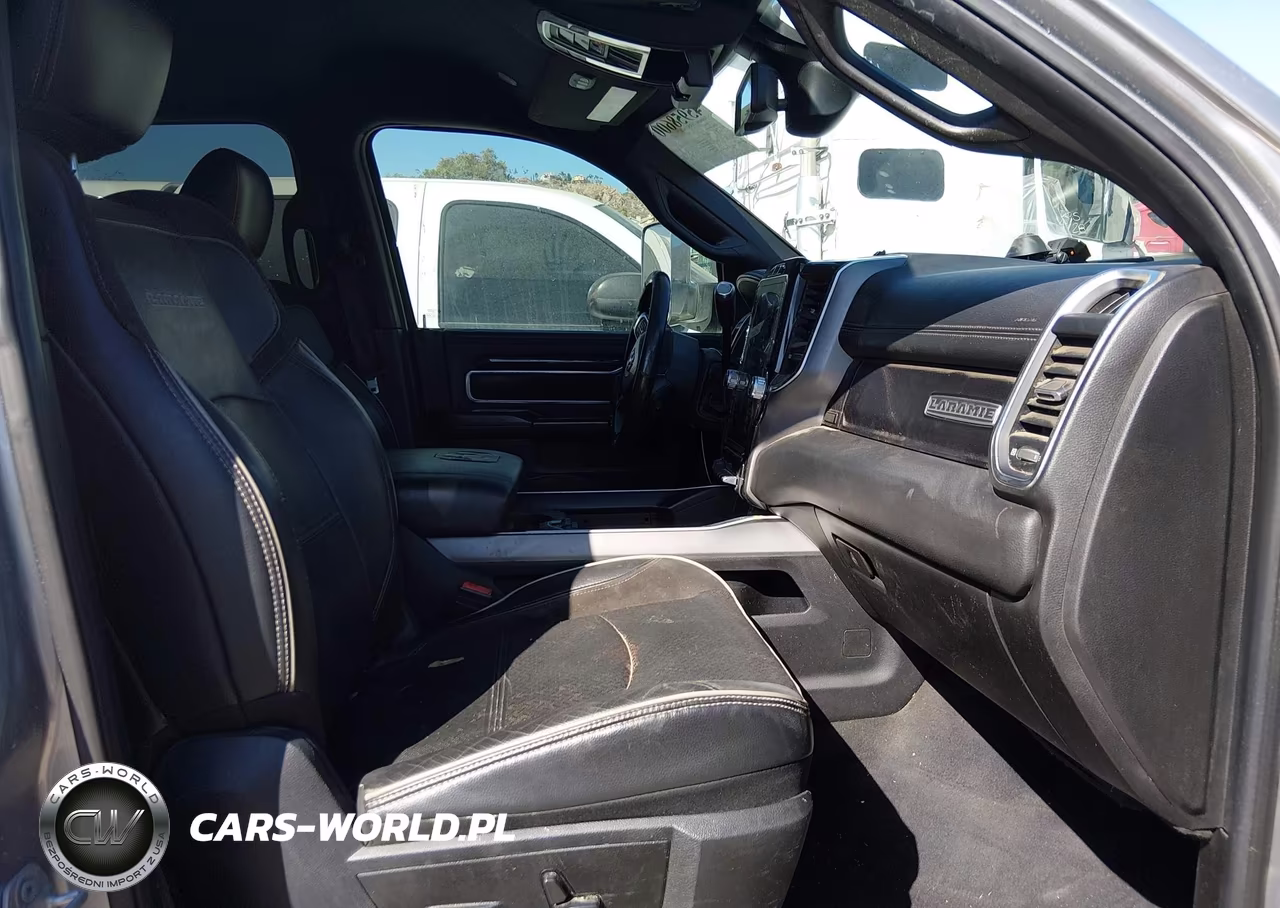 2021 Ram 3500 Laramie 4X4 8' Box VIN:3C63RRJLXMG567342 - 5