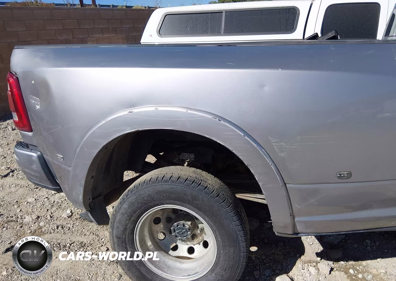 2021 Ram 3500 Laramie 4X4 8' Box VIN:3C63RRJLXMG567342 - 6
