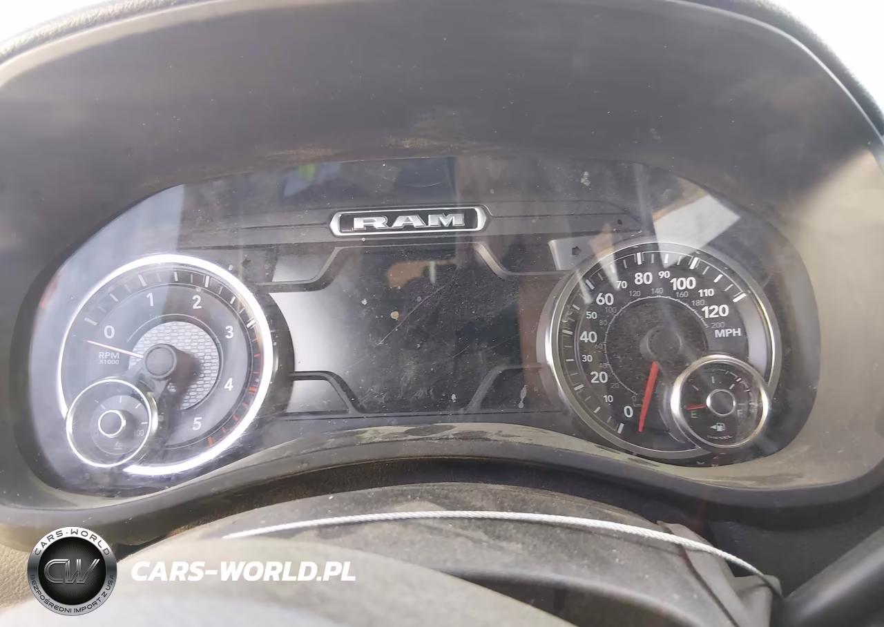 2021 Ram 3500 Laramie 4X4 8' Box VIN:3C63RRJLXMG567342 - 7