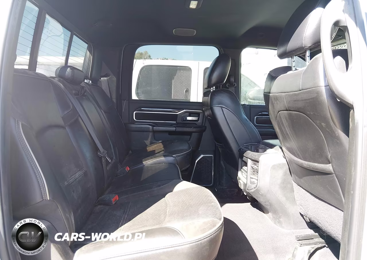 2021 Ram 3500 Laramie 4X4 8' Box VIN:3C63RRJLXMG567342 - 8