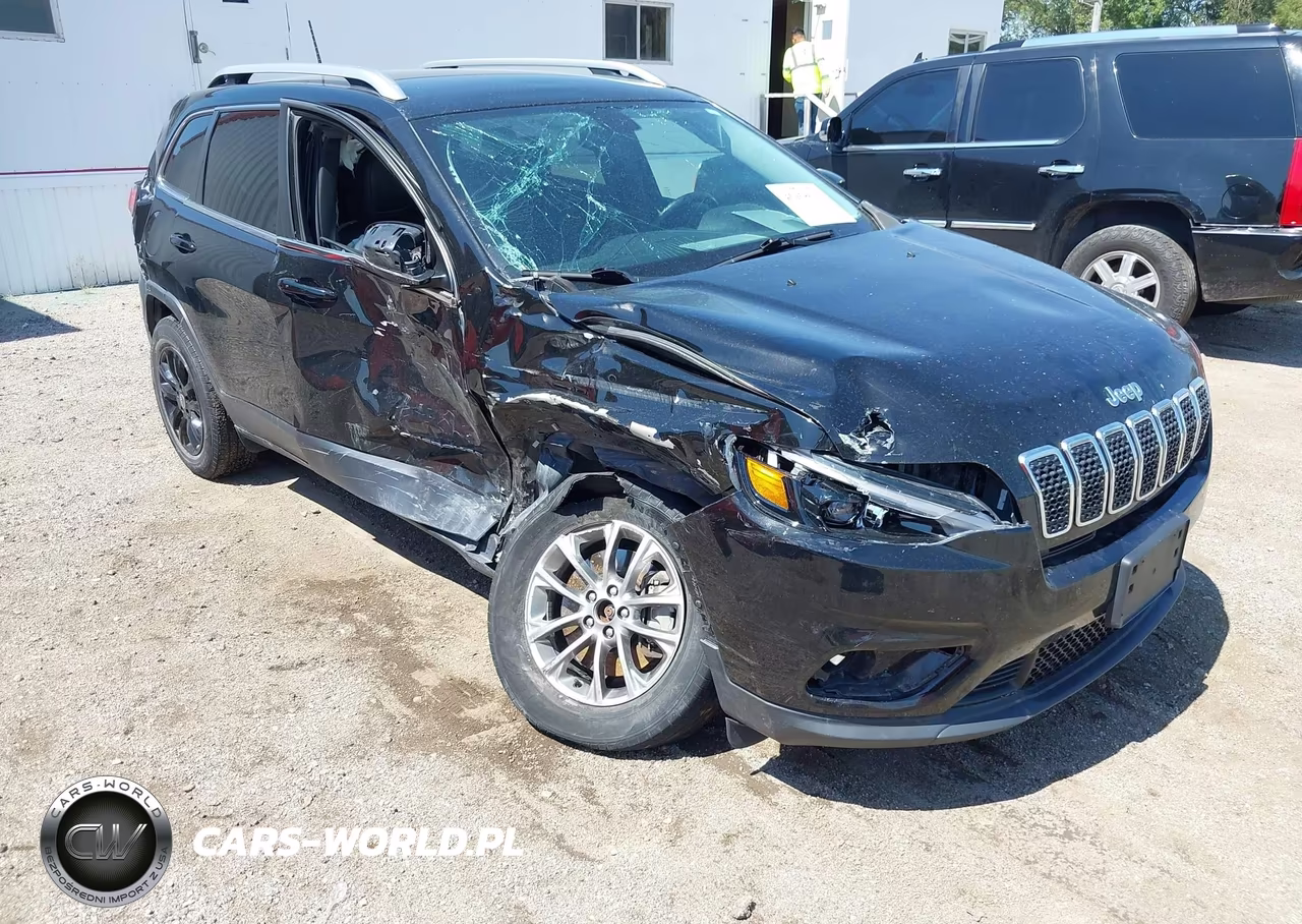 2019 Jeep Cherokee Latitude Plus 4X4 – zdjęcie 1 z 19
