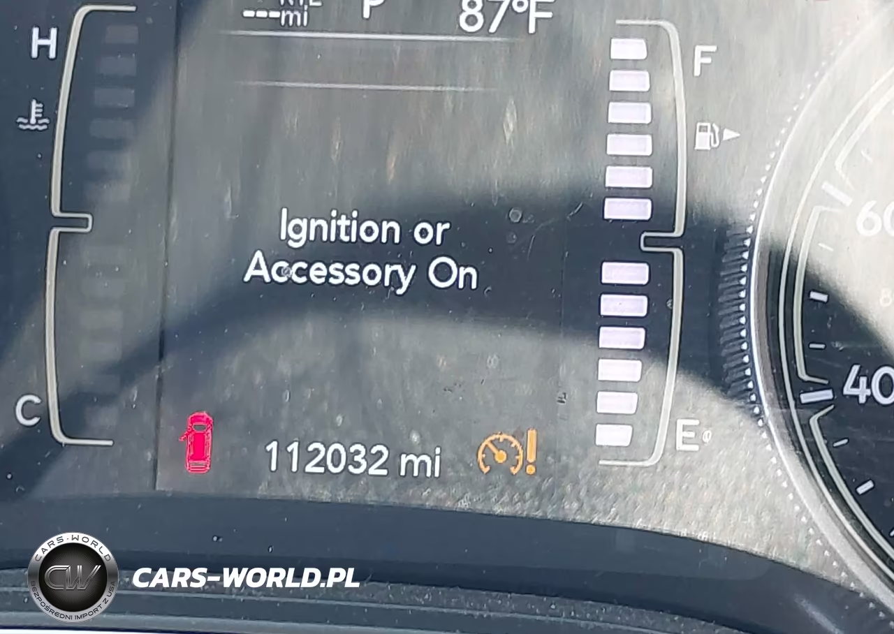 2019 Jeep Cherokee Latitude Plus 4X4 VIN:1C4PJMLXXKD217384 - 16