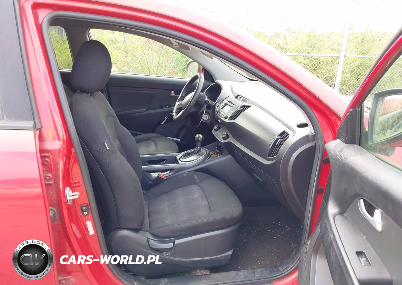 2012 Kia Sportage Lx VIN:KNDPBCA29C7207167 - 5