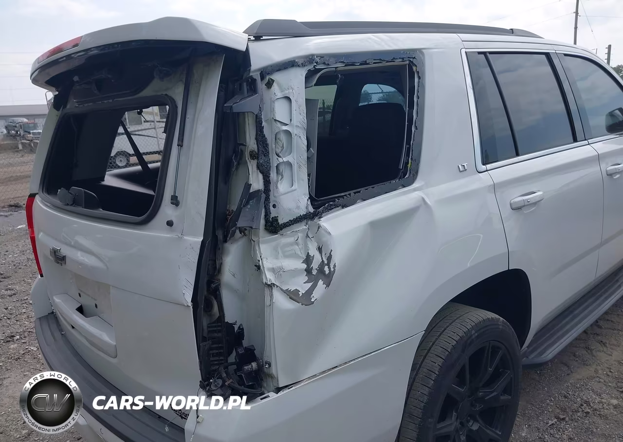 2018 Chevrolet Tahoe Lt VIN:1GNSKBKC7JR132361 - 19