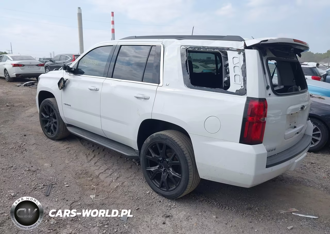 2018 Chevrolet Tahoe Lt VIN:1GNSKBKC7JR132361 - 3