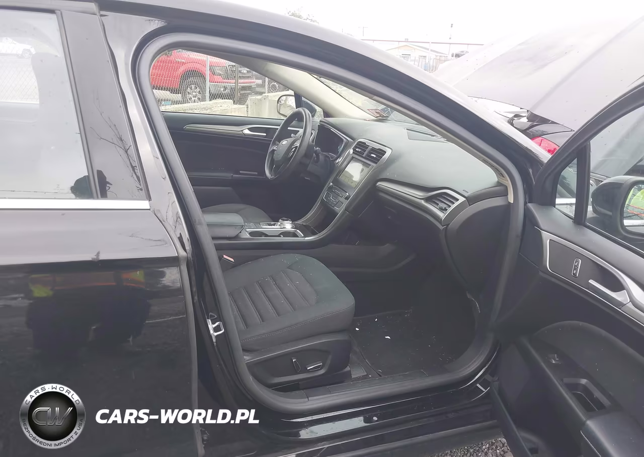 2017 Ford Fusion Se VIN:3FA6P0H75HR282340 - 5