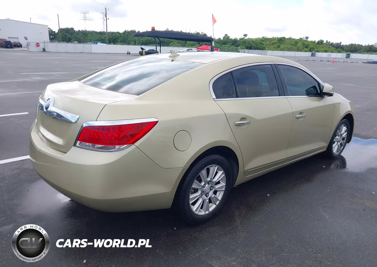 2010 Buick Lacrosse Cx VIN:1G4GB5EG2AF263595 - 4