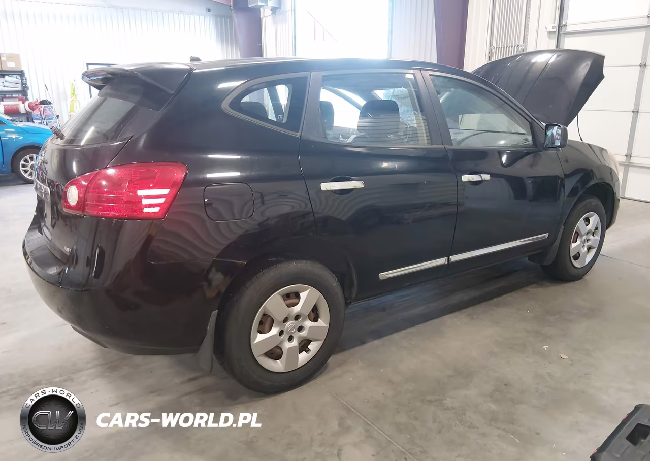 2011 Nissan Rogue S VIN:JN8AS5MV9BW670202 - 4