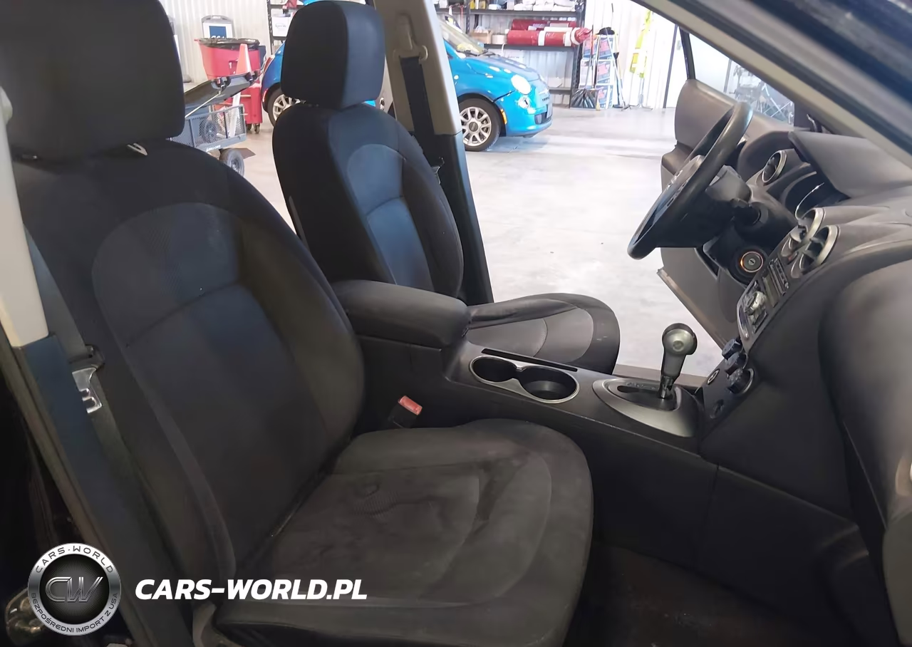 2011 Nissan Rogue S VIN:JN8AS5MV9BW670202 - 5