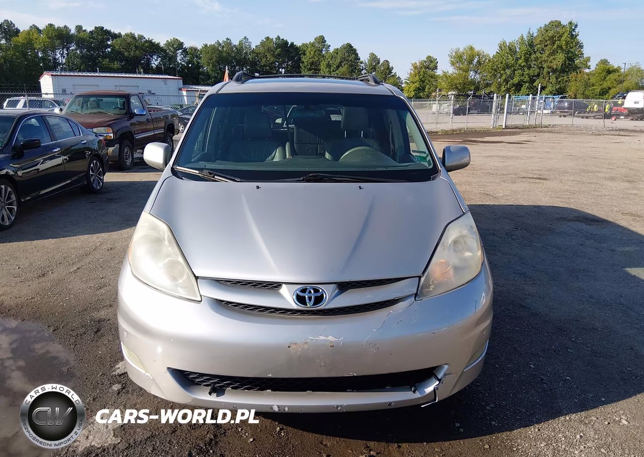 2010 Toyota Sienna Xle VIN:5TDYK4CC2AS311907 - 12