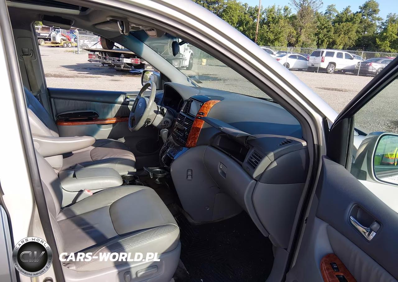 2010 Toyota Sienna Xle VIN:5TDYK4CC2AS311907 - 5