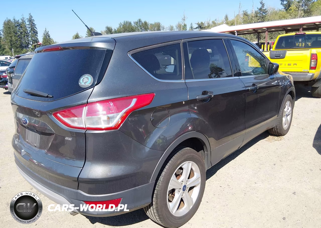 2015 Ford Escape Se VIN:1FMCU0G75FUA79764 - 4